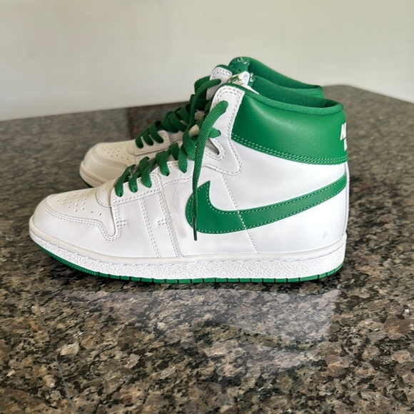 Nike air ships High-Top Sneakers in White and Green EUC 8.5 - Picture 4 of 12